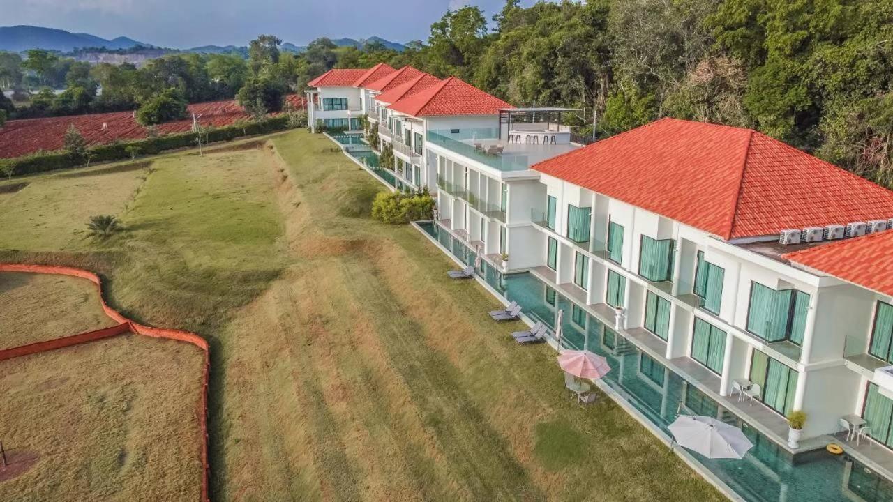 Viva Montane Hotel Ban Nong Chap Tao Exterior photo