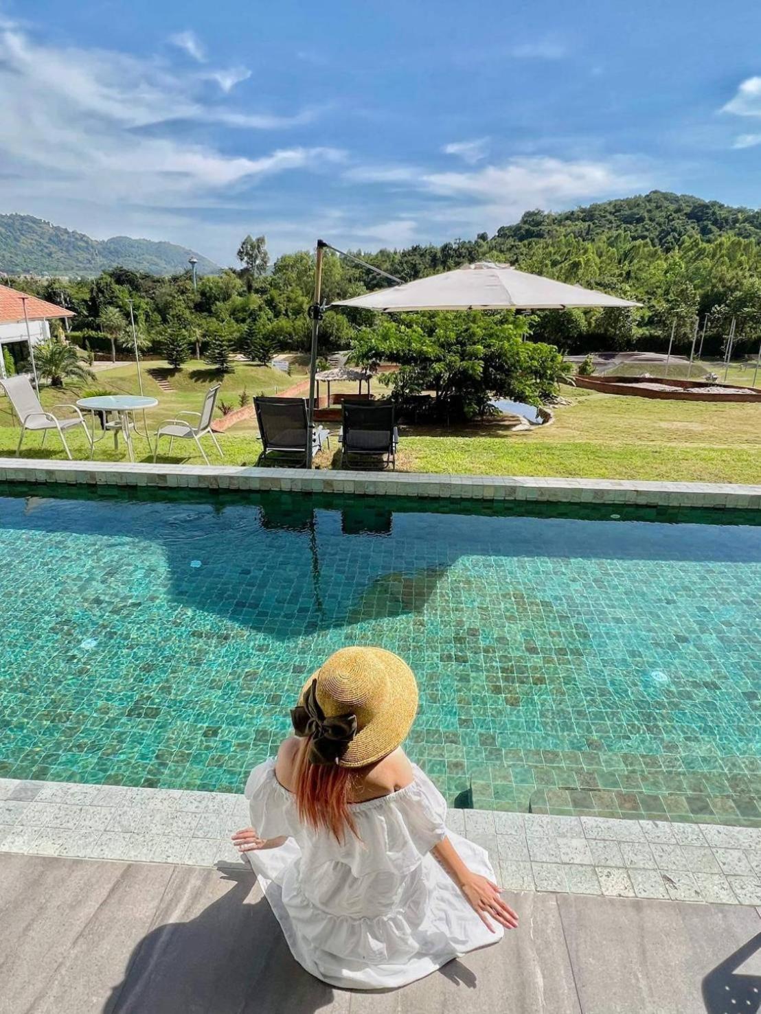 Viva Montane Hotel Ban Nong Chap Tao Exterior photo